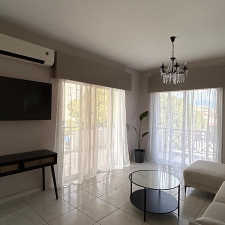Beach Apartment'S Lemesós Eksteriør bilde